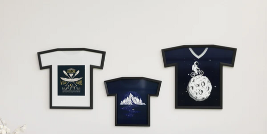7月20日は「Tシャツ日」。大切なTシャツ＆ユニフォームをインテリアにしてみませんか！？